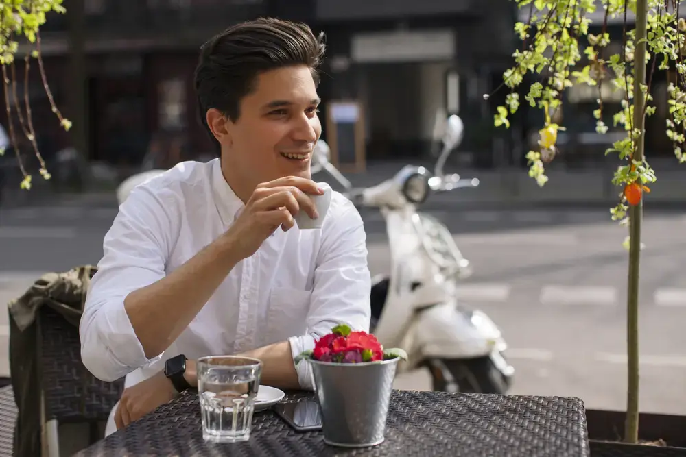 تاریخچه سرو آب با قهوه در فرهنگ عثمانی و اروپایی