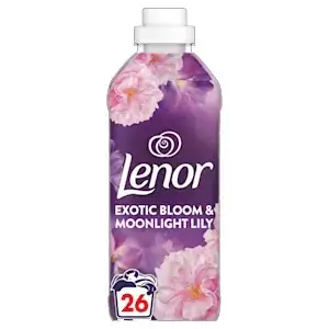 نرم کننده لباس لنور دارای رایحهای اغواکننده و گیرا با ماندگاری ۷ روزه 858میل Lenor Exotic Bloom & Moonlight Lily Fabric Conditioner 1 قیمت و خرید نرم کننده لباس لنور دارای رایحهای اغواکننده و گیرا با ماندگاری ۷ روزه Lenor Exotic Bloom & Moonlight Lily Fabric Conditioner