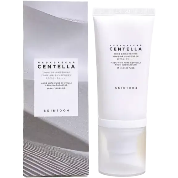 کرم ضد آفتاب سنتلا تون آپ اسکین روشنکننده، ضد لک و محافظت کامل ۵۰ میل SKIN1004 Madagascar Centella Tone-Up Sunscreen 1 قیمت و خرید : کرم ضد آفتاب روشنکننده تون آپ ضد لک و محافظت کامل سنتلا ۵۰ میل SKIN1004 Madagascar Centella Tone-Up Sunscreen