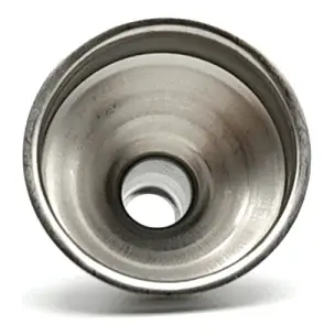 فلاسک جیبی طرح پلاک فیگور زن ان بی کو مدل FLNB-730 7 قیف همراه فلاسک جیبی طرح پلاک فیگور زن ان بی کو از نمای بالا